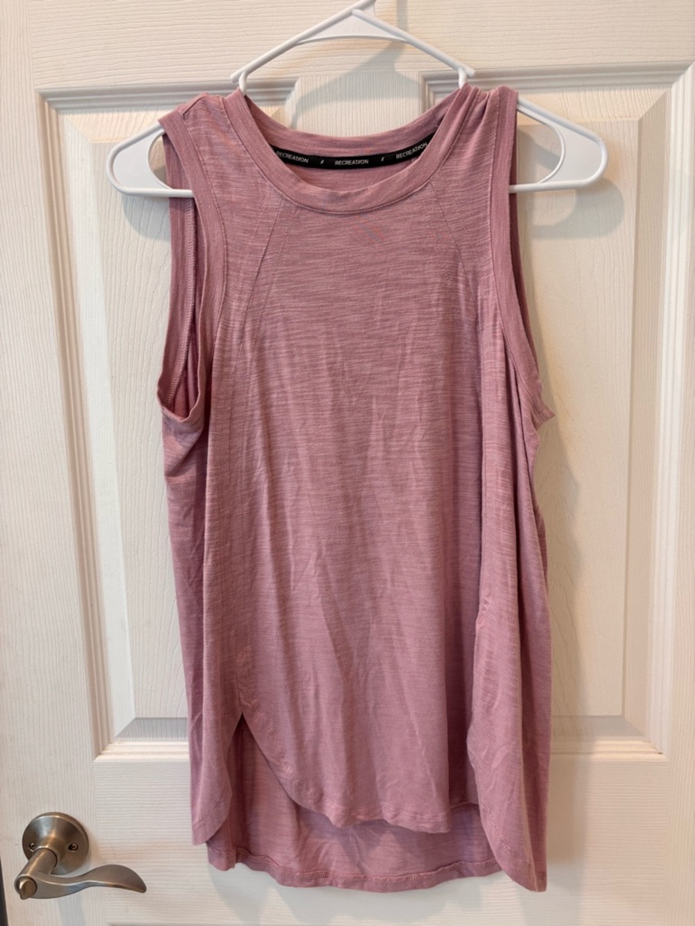 5/$25 Recreation Thread and Supply Mauve Muscle‎ Tank Top